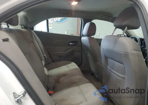 2015 Chevrolet Malibu Ls z USA, uszkodzony, nr VIN 1G11B5SL1FF283851